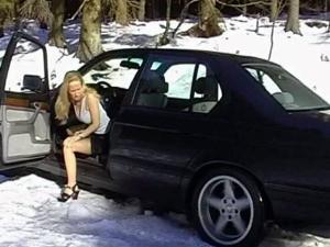 Michelles snow stuck with BMW 735i